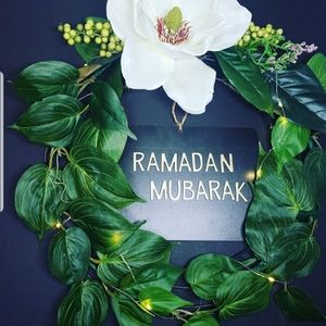 Ramadan wreath